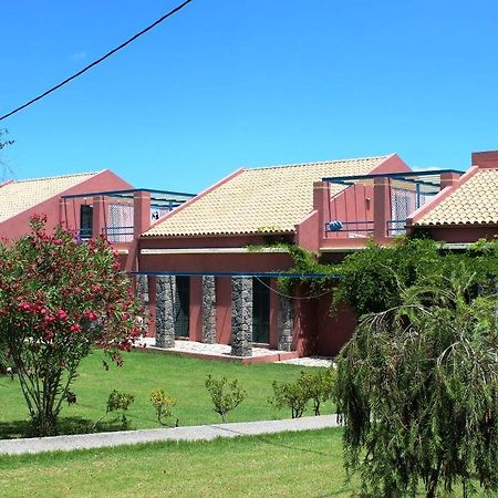 Royal Garden Apartments Kávos Екстериор снимка